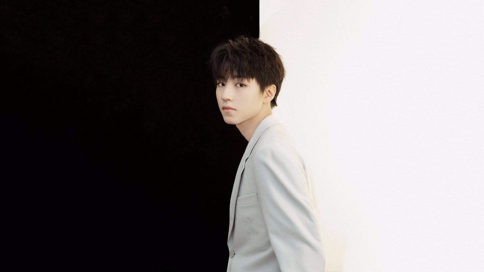 争冠与保级球队是否应以不同战术应对节奏压力，争冠组规则